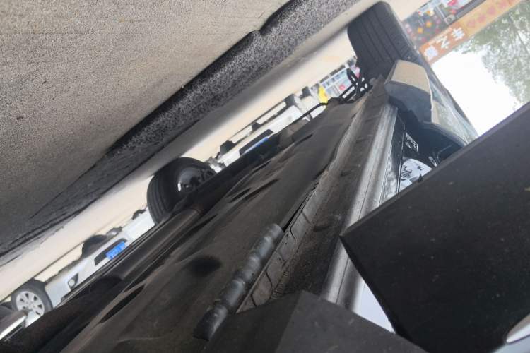 Used BYD Song PLUS 2020 1.5T Automatic Prestige Version Right Side Sill