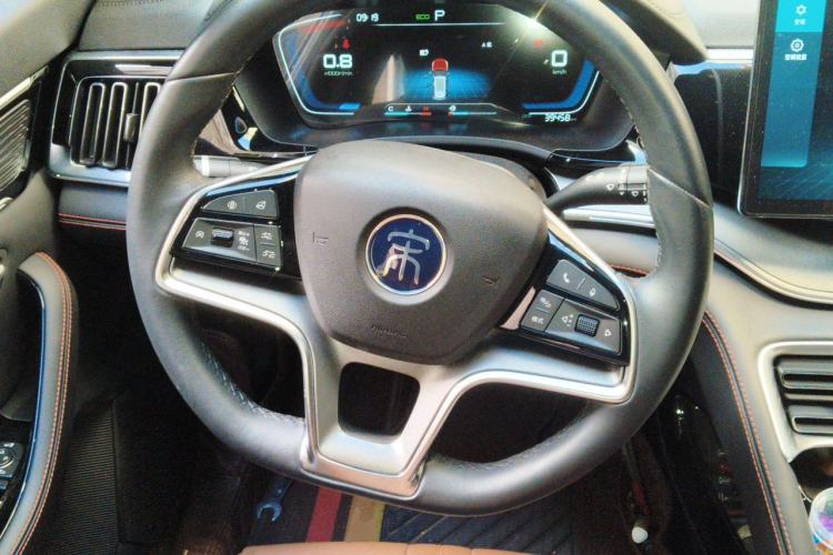 Used BYD Song PLUS 2020 1.5T Automatic Prestige Version Steering Wheel