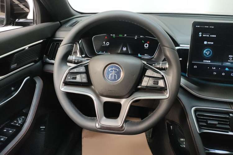 Used BYD Song PLUS 2020 1.5T Automatic Flagship Edition Steering Wheel