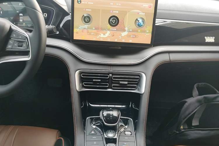 Used BYD Song PLUS 2020 1.5T Automatic Prestige Version Audio And AC Panel
