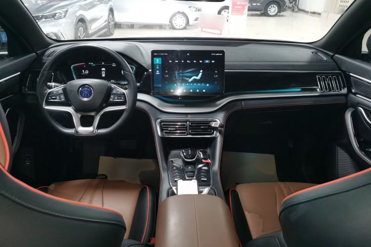Used BYD Song PLUS 2020 1.5T Automatic Flagship Edition Center Console