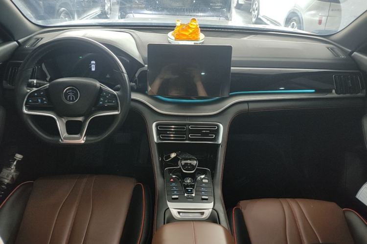Used BYD Song PLUS 2020 1.5T Automatic Flagship Edition Center Console