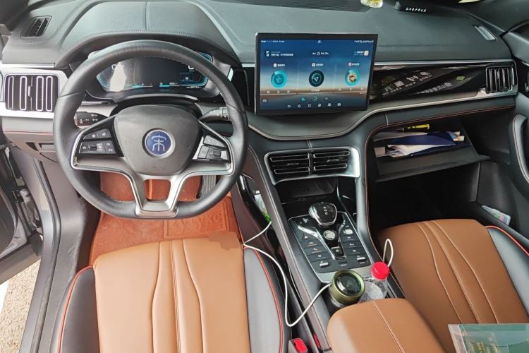 Used BYD Song PLUS 2020 1.5T Automatic Flagship Edition Center Console