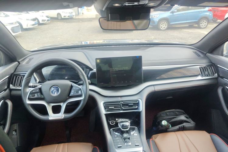Used BYD Song PLUS 2020 1.5T Automatic Flagship Edition Center Console