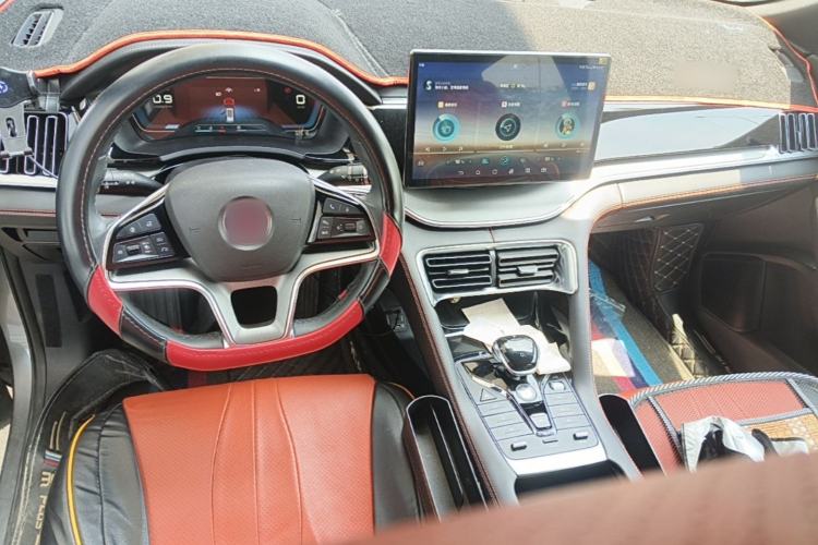 Used BYD Song PLUS 2020 1.5T Automatic Prestige Version Center Console