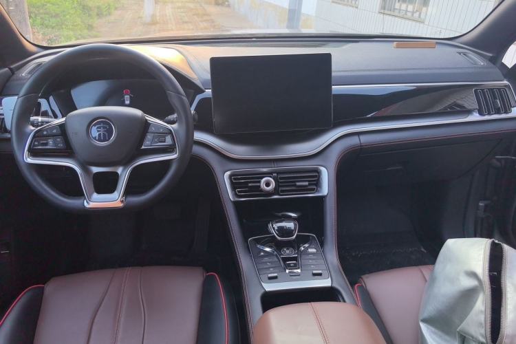 Used BYD Song PLUS 2020 1.5T Automatic Flagship Edition Center Console