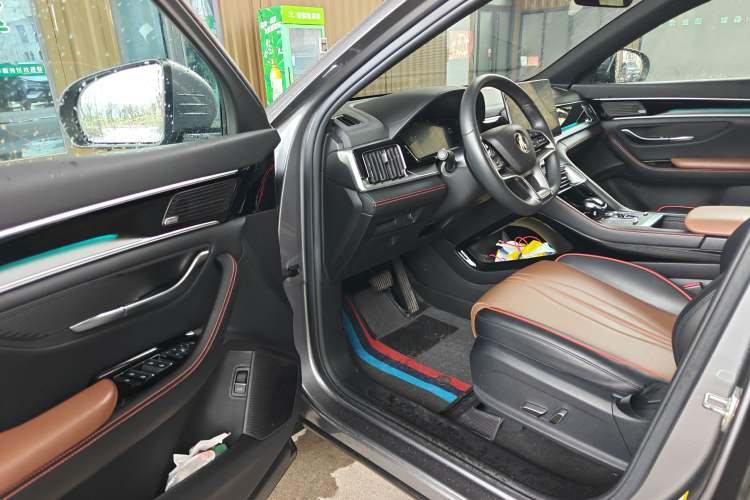 Used BYD Song PLUS 2020 1.5T Automatic Flagship Edition Driver Seat