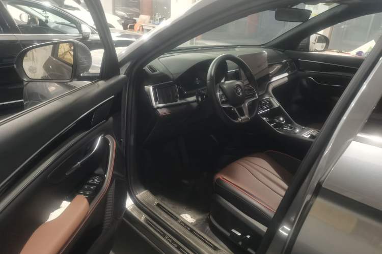 Used BYD Song PLUS 2020 1.5T Automatic Prestige Version Driver Seat