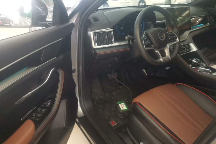Used BYD Song PLUS 2020 1.5T Automatic Prestige Version Driver Seat