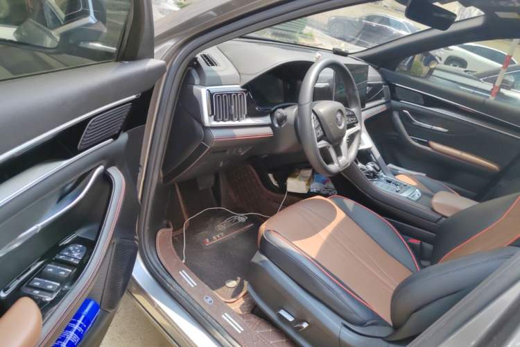 Used BYD Song PLUS 2020 1.5T Automatic Prestige Version Driver Seat