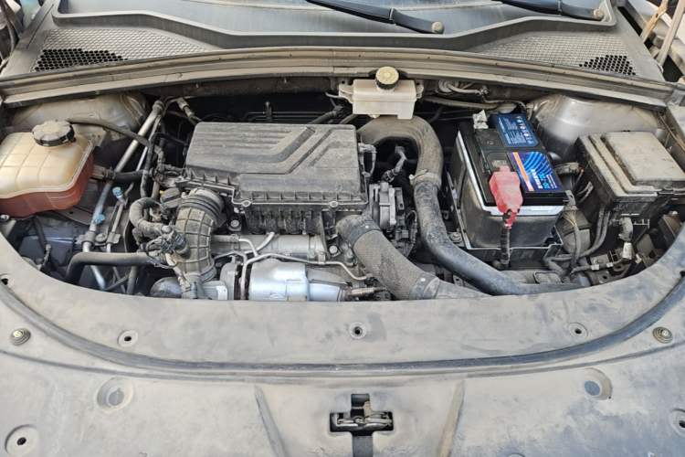 Used BYD Song PLUS 2020 1.5T Automatic Prestige Version Engine Bay