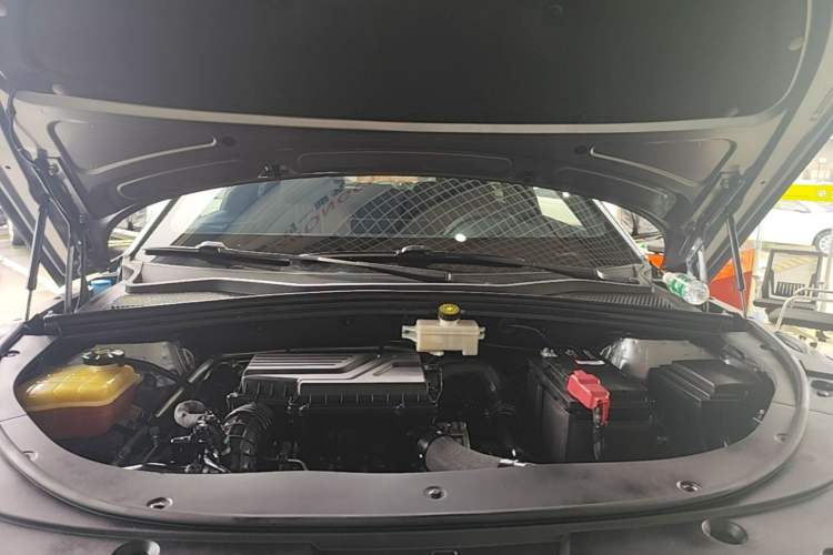 Used BYD Song PLUS 2020 1.5T Automatic Prestige Version Engine Bay