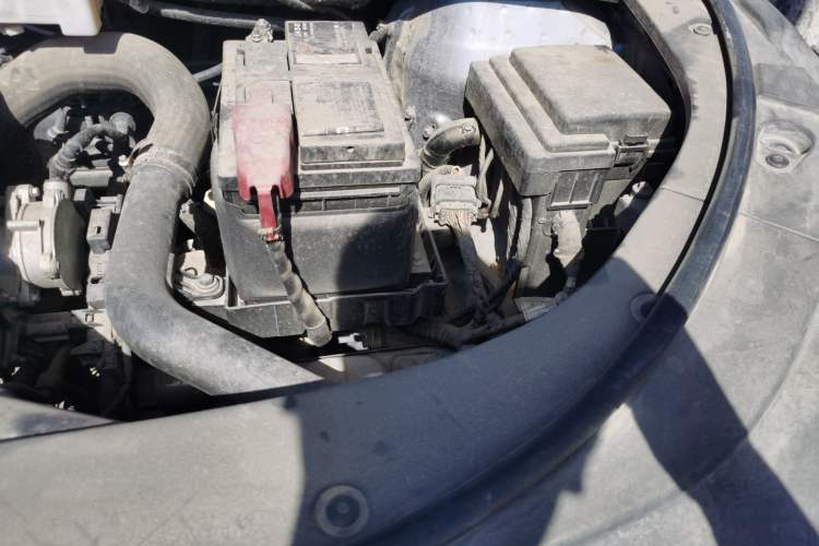 Used BYD Song PLUS 2020 1.5T Automatic Flagship Edition Engine Bay Left