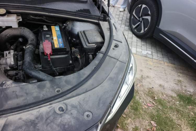 Used BYD Song PLUS 2020 1.5T Automatic Flagship Edition Engine Bay Left