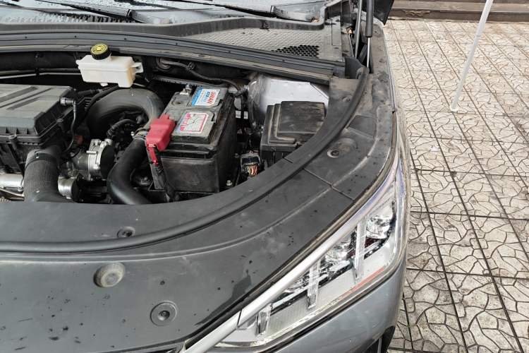 Used BYD Song PLUS 2020 1.5T Automatic Prestige Version Engine Bay Left