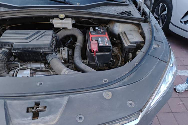 Used BYD Song PLUS 2020 1.5T Automatic Flagship Edition Engine Bay Left