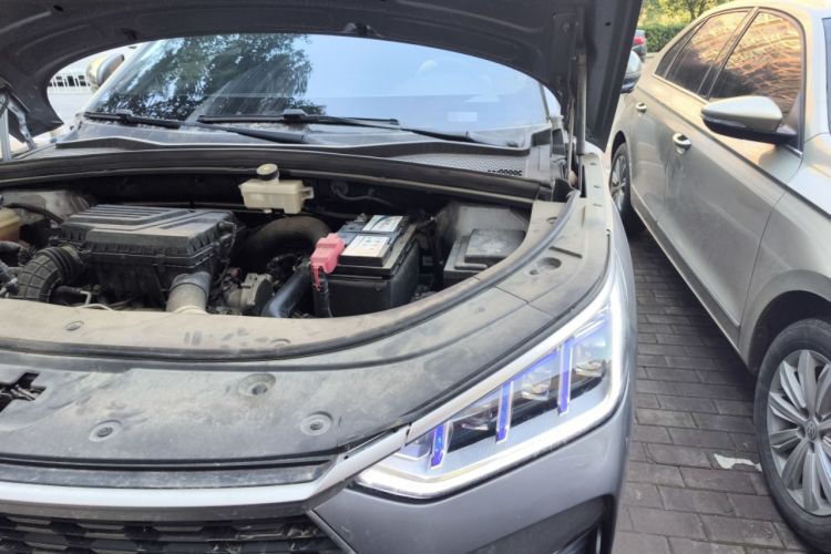 Used BYD Song PLUS 2020 1.5T Automatic Prestige Version Engine Bay Left
