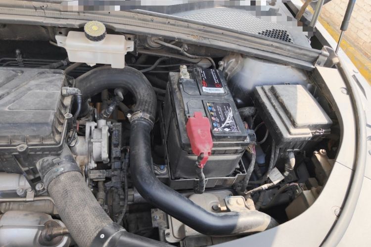 Used BYD Song PLUS 2020 1.5T Automatic Flagship Edition Engine Bay Left