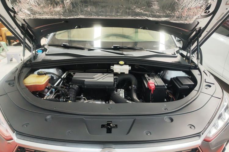 Used BYD Song PLUS 2020 1.5T Automatic Prestige Version Engine Bay