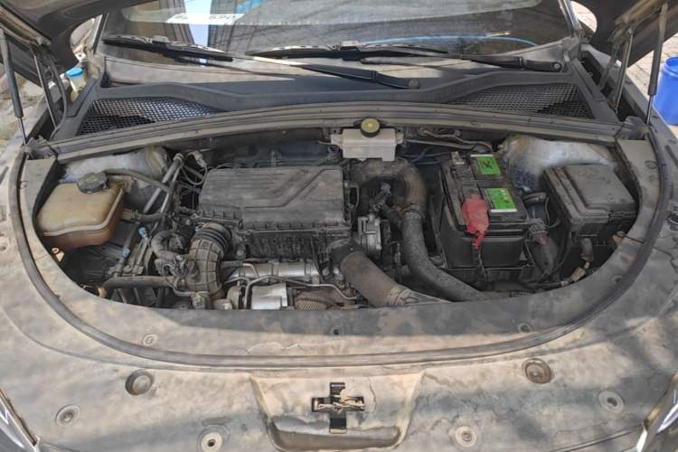Used BYD Song PLUS 2020 1.5T Automatic Prestige Version Engine Bay