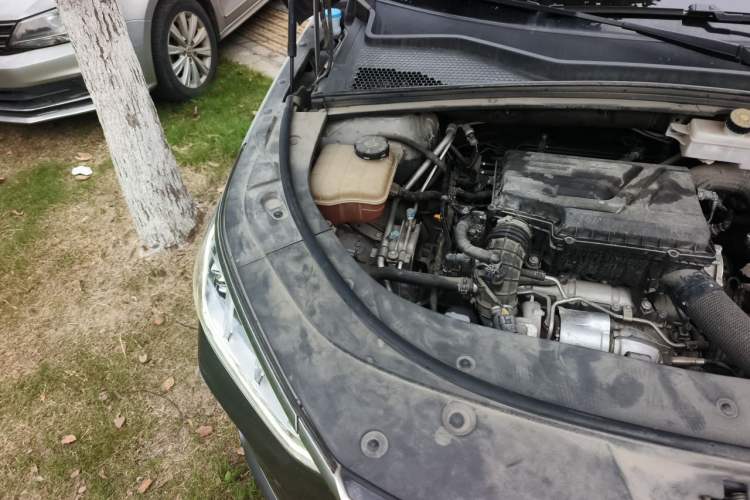 Used BYD Song PLUS 2020 1.5T Automatic Flagship Edition Engine Bay Right