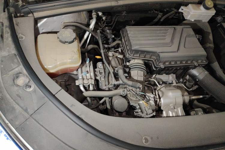 Used BYD Song PLUS 2020 1.5T Automatic Flagship Edition Engine Bay Right