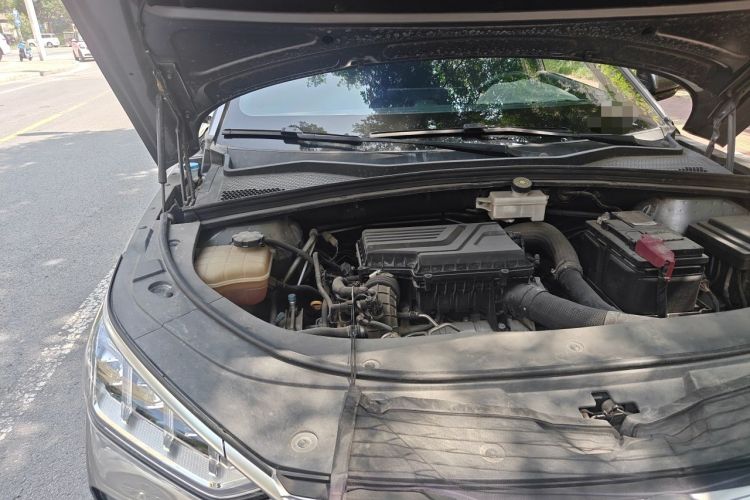 Used BYD Song PLUS 2020 1.5T Automatic Flagship Edition Engine Bay Right