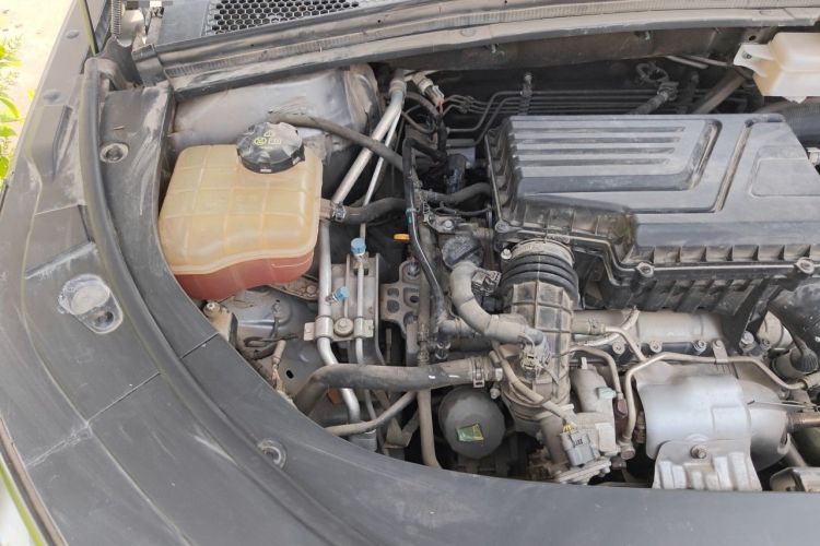 Used BYD Song PLUS 2020 1.5T Automatic Flagship Edition Engine Bay Right