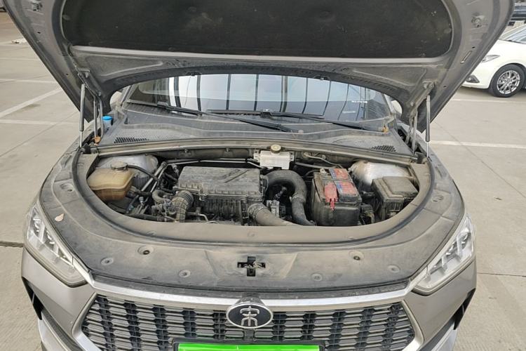 Used BYD Song PLUS 2020 1.5T Automatic Prestige Version Engine Bay