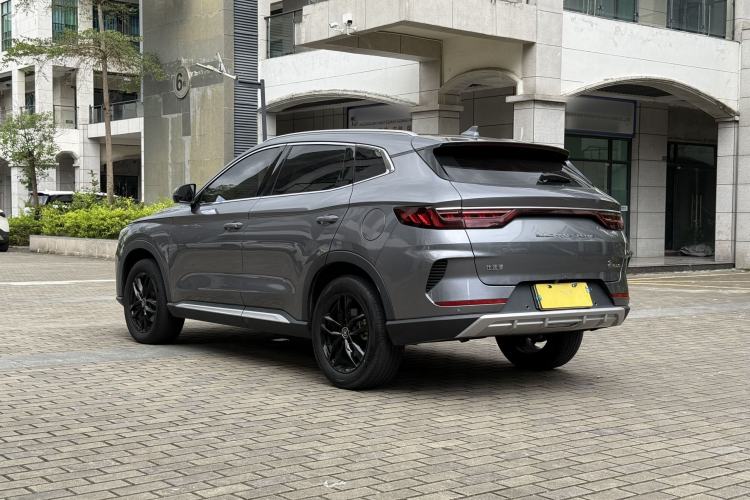 Used BYD Song PLUS 2020 1.5T Automatic Luxury Version Exterior 2