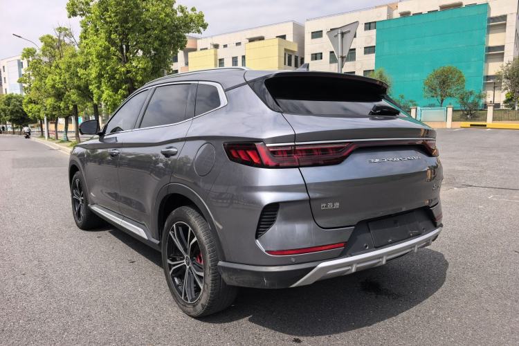 Used BYD Song PLUS 2020 1.5T Automatic Flagship Edition Exterior 5