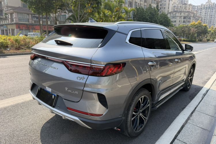 Used BYD Song PLUS 2020 1.5T Automatic Flagship Edition Exterior 5