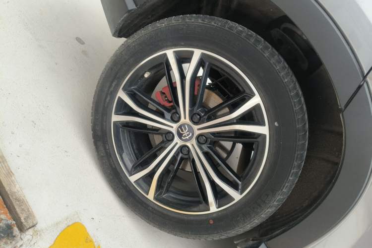 Used BYD Song PLUS 2020 1.5T Automatic Prestige Version Exterior 5
