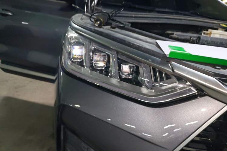 Used BYD Song PLUS 2020 1.5T Automatic Luxury Version Exterior 6
