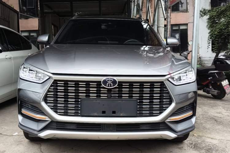 Used BYD Song PLUS 2020 1.5T Automatic Prestige Version Front