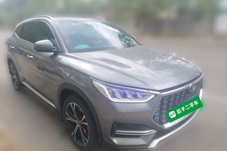 Used BYD Song PLUS 2020 1.5T Automatic Prestige Version Front Right 45 Deg