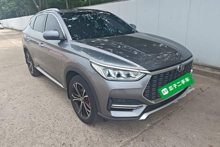 Used BYD Song PLUS 2020 1.5T Automatic Flagship Edition Front Right 45 Deg