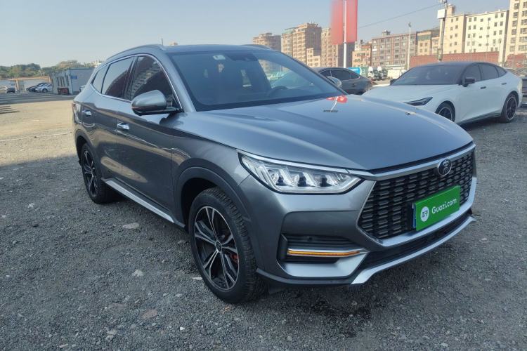 Used BYD Song PLUS 2020 1.5T Automatic Flagship Edition Front Right 45 Deg