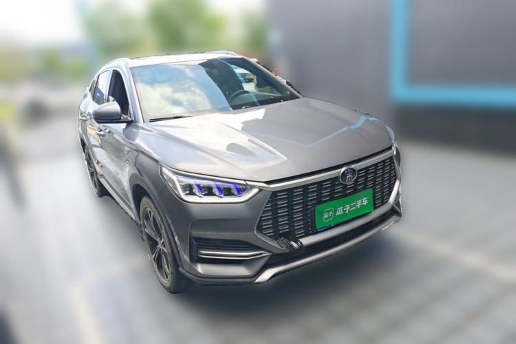 Used BYD Song PLUS 2020 1.5T Automatic Prestige Version Front Right 45 Deg