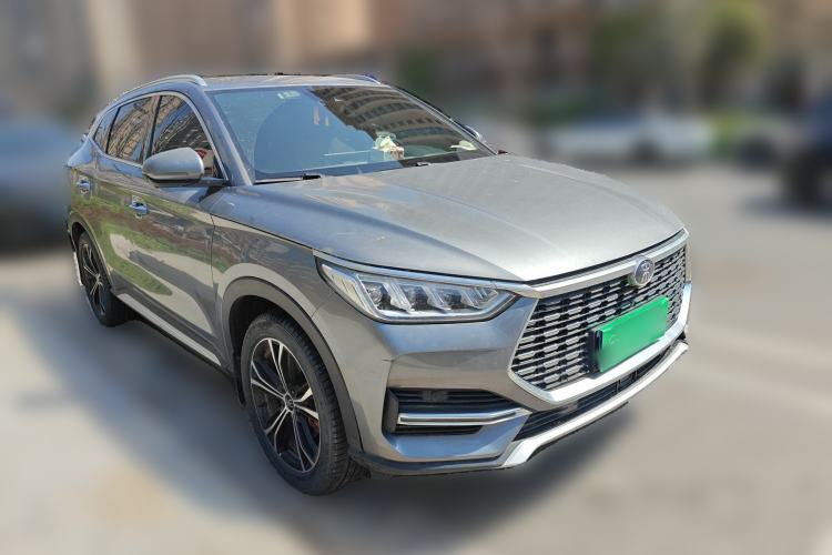 Used BYD Song PLUS 2020 1.5T Automatic Prestige Version Front Right 45 Deg