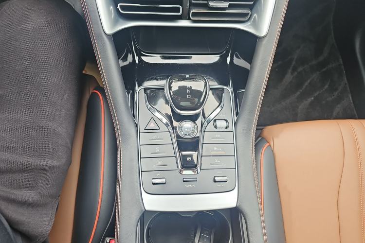 Used BYD Song PLUS 2020 1.5T Automatic Prestige Version Gear Lever