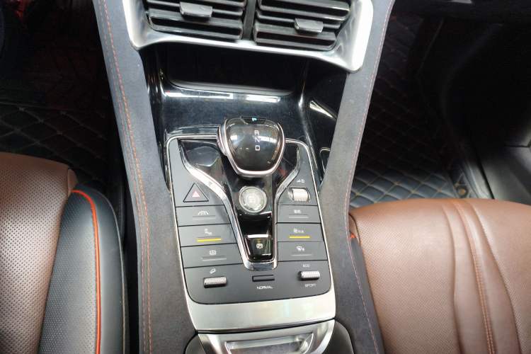 Used BYD Song PLUS 2020 1.5T Automatic Flagship PLUS Gear Lever