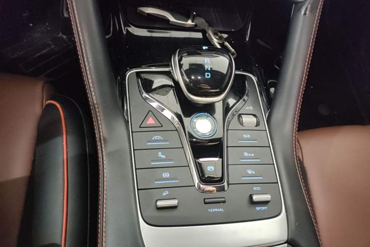 Used BYD Song PLUS 2020 1.5T Automatic Flagship Edition Gear Lever