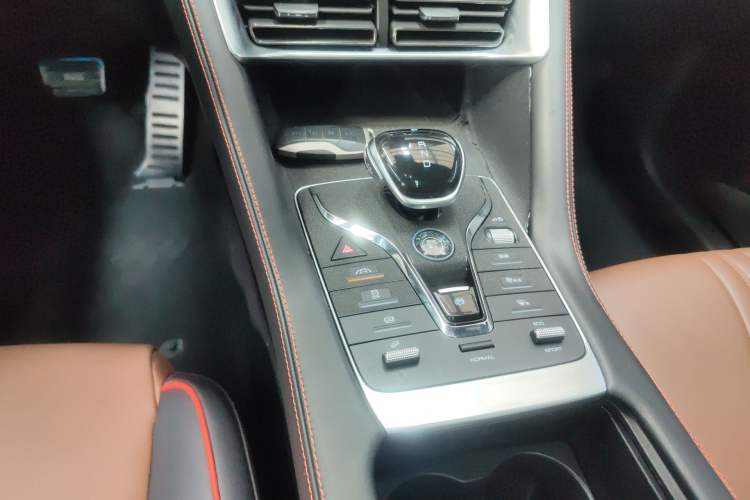 Used BYD Song PLUS 2020 1.5T Automatic Prestige Version Gear Lever
