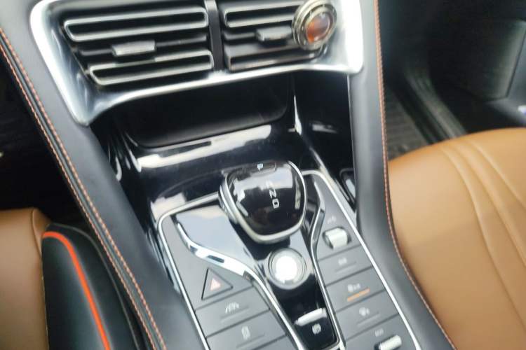Used BYD Song PLUS 2020 1.5T Automatic Prestige Version Gear Lever