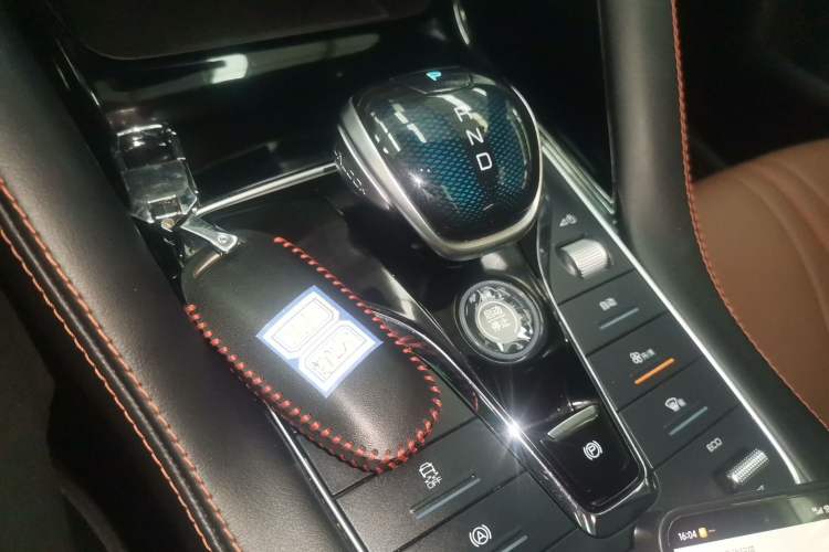 Used BYD Song PLUS 2020 1.5T Automatic Prestige Version Gear Lever