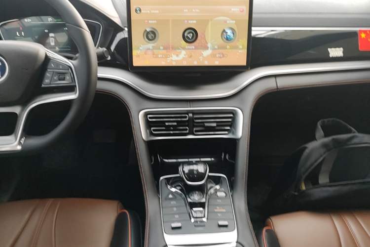 Used BYD Song PLUS 2020 1.5T Automatic Prestige Version Gear Lever