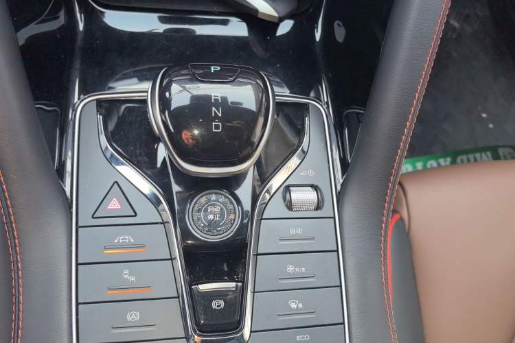Used BYD Song PLUS 2020 1.5T Automatic Flagship Edition Gear Lever