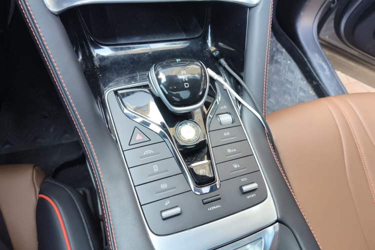Used BYD Song PLUS 2020 1.5T Automatic Prestige Version Gear Lever