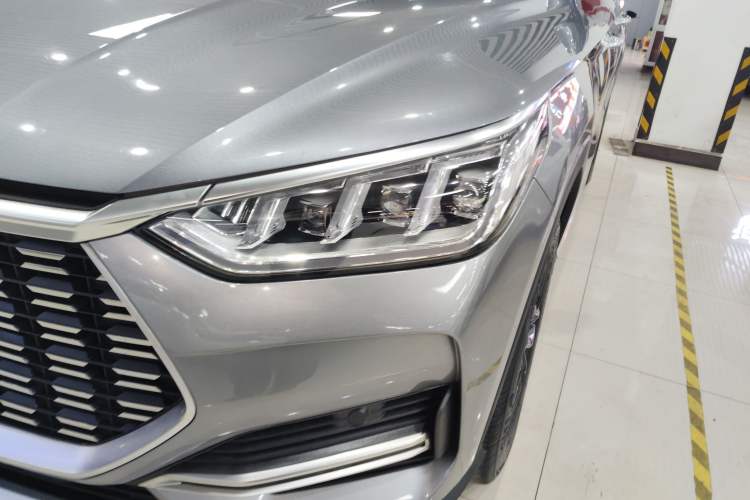 Used BYD Song PLUS 2020 1.5T Automatic Luxury Version Left Front Headlight